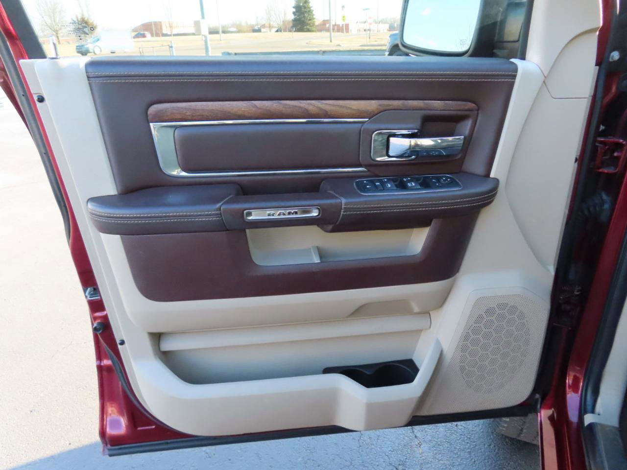 Used 2017 RAM 2500 Longhorn w/ Convenience Group image 26