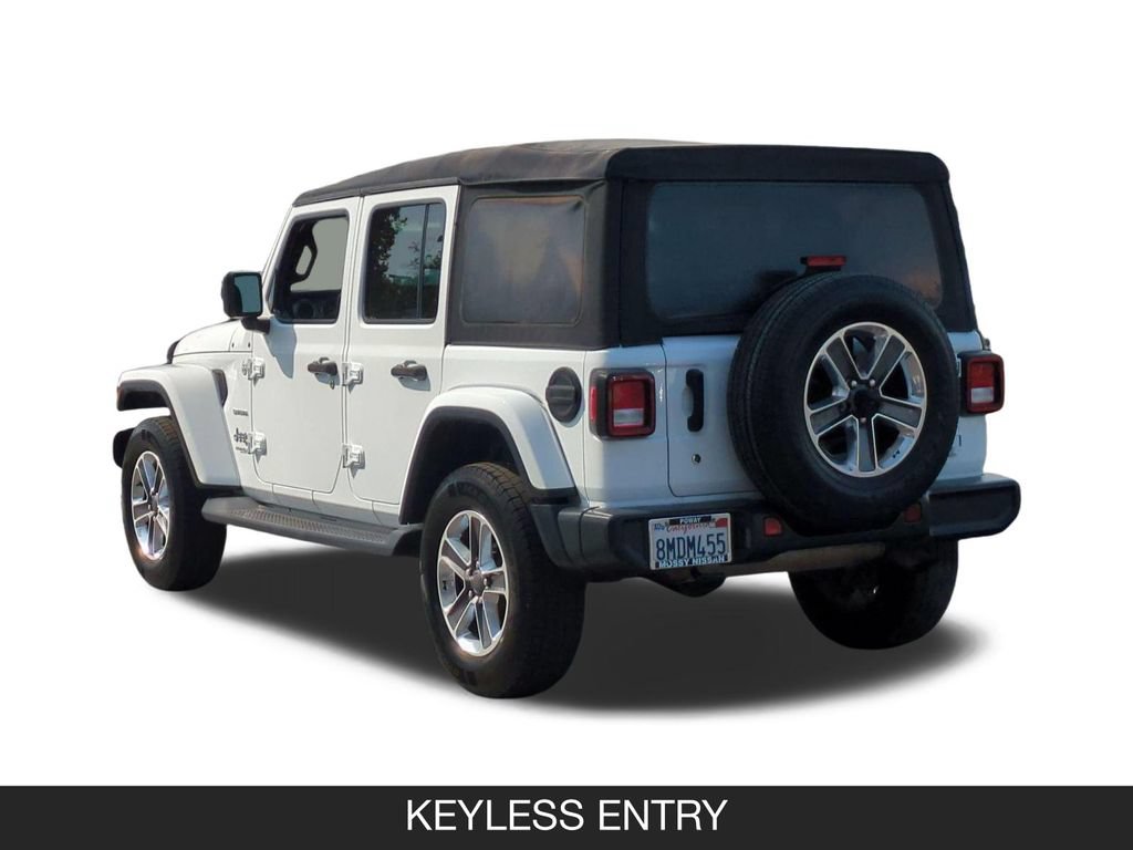Used 2018 Jeep Wrangler Unlimited Sahara AWD/4WD image 7