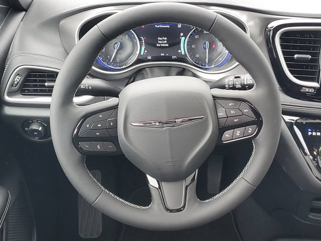 New 2026 Chrysler Pacifica Select w/ S Appearance Package FWD image 14