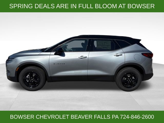New 2026 Chevrolet Blazer LT w/ Convenience Package AWD/4WD image 2