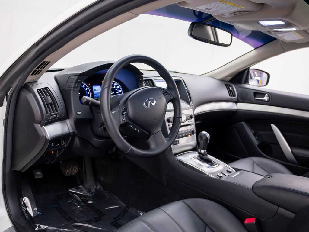 Used 2015 INFINITI Q60 AWD Coupe w/ Premium Package image 21