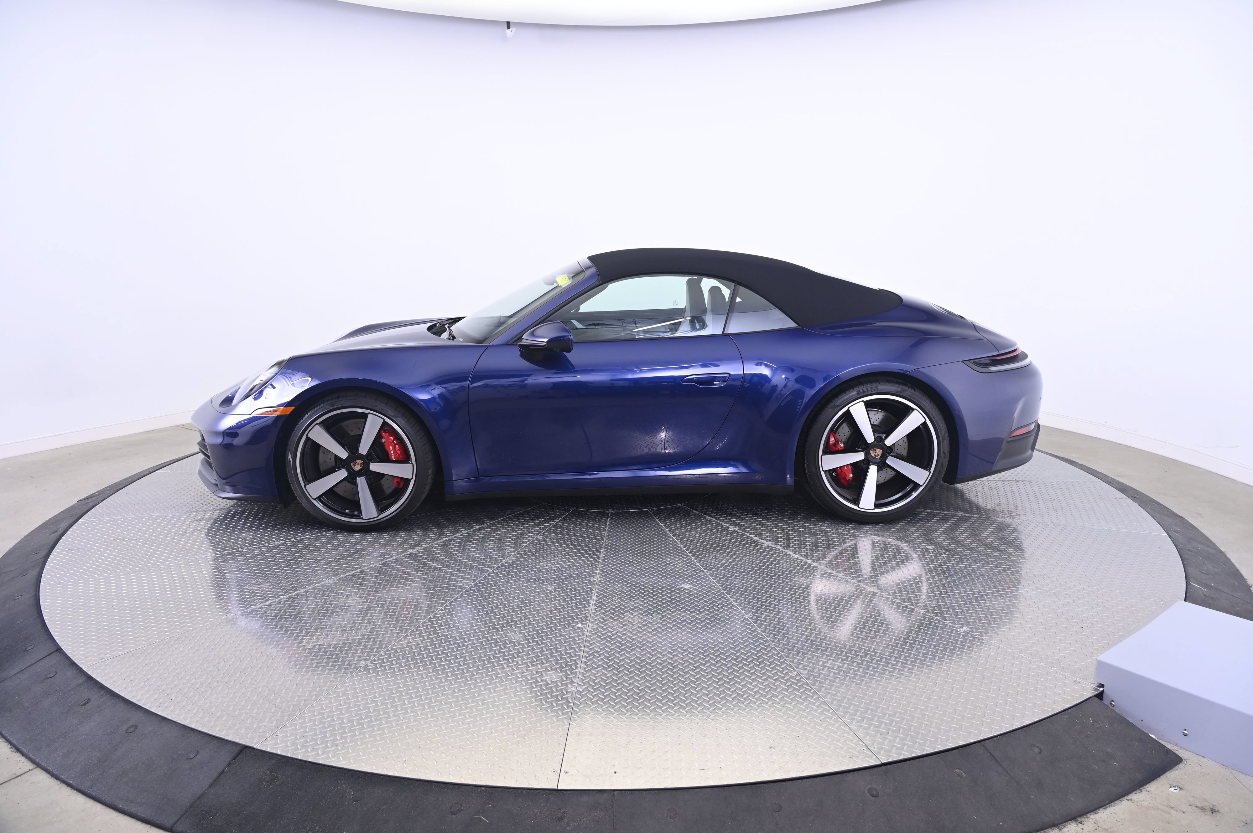 Certified 2026 Porsche 911 Carrera 4S AWD/4WD image 12