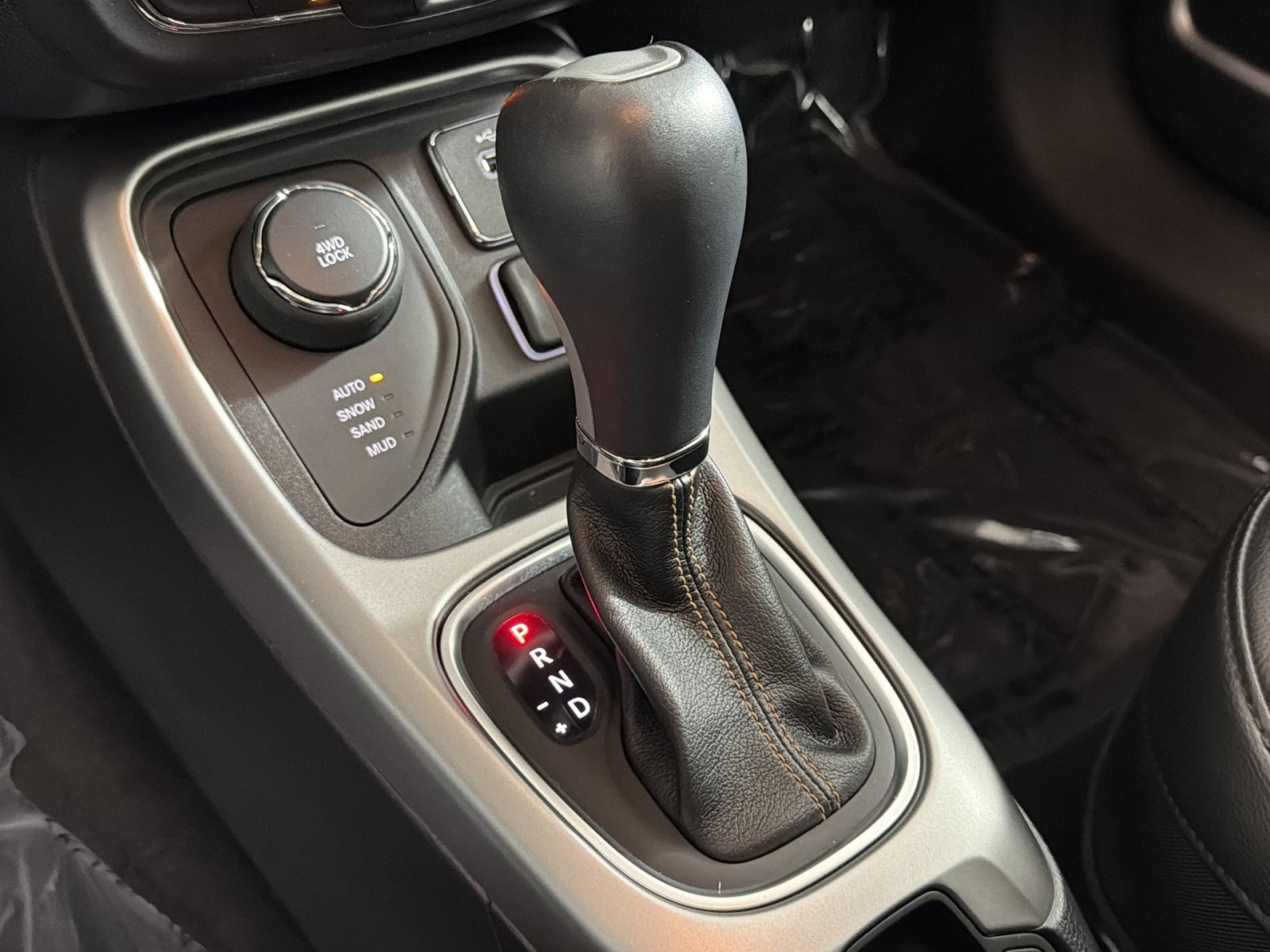 Used 2019 Jeep Compass Latitude w/ Popular Equipment Group AWD/4WD image 22