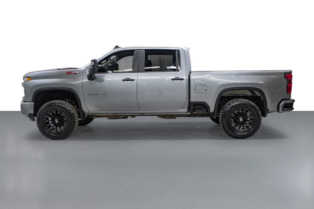 Used 2024 Chevrolet Silverado 2500 Custom w/ Custom Value Package AWD/4WD image 10