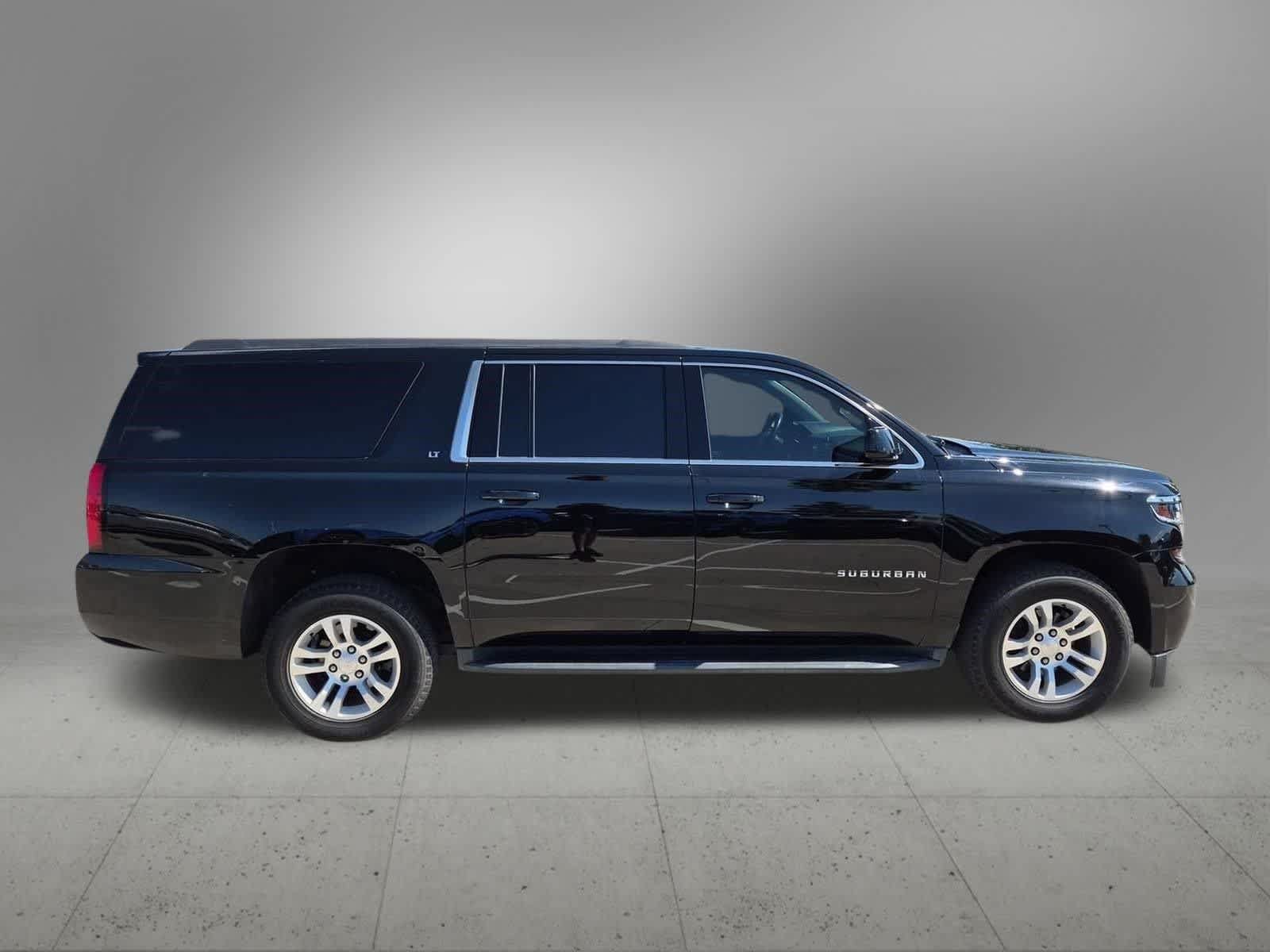 Used 2019 Chevrolet Suburban LT AWD/4WD image 7