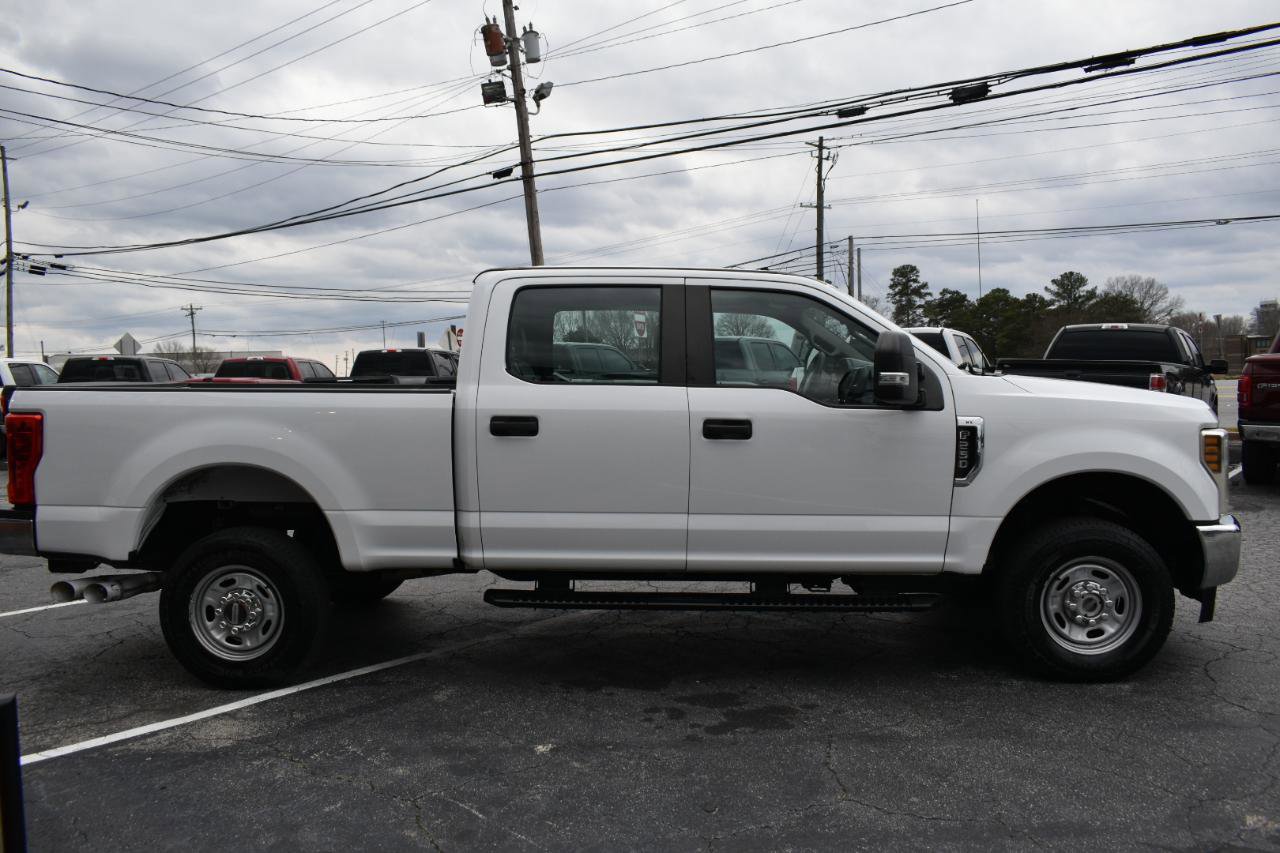 Used 2018 Ford F250 XL w/ Power Equipment Group image 5