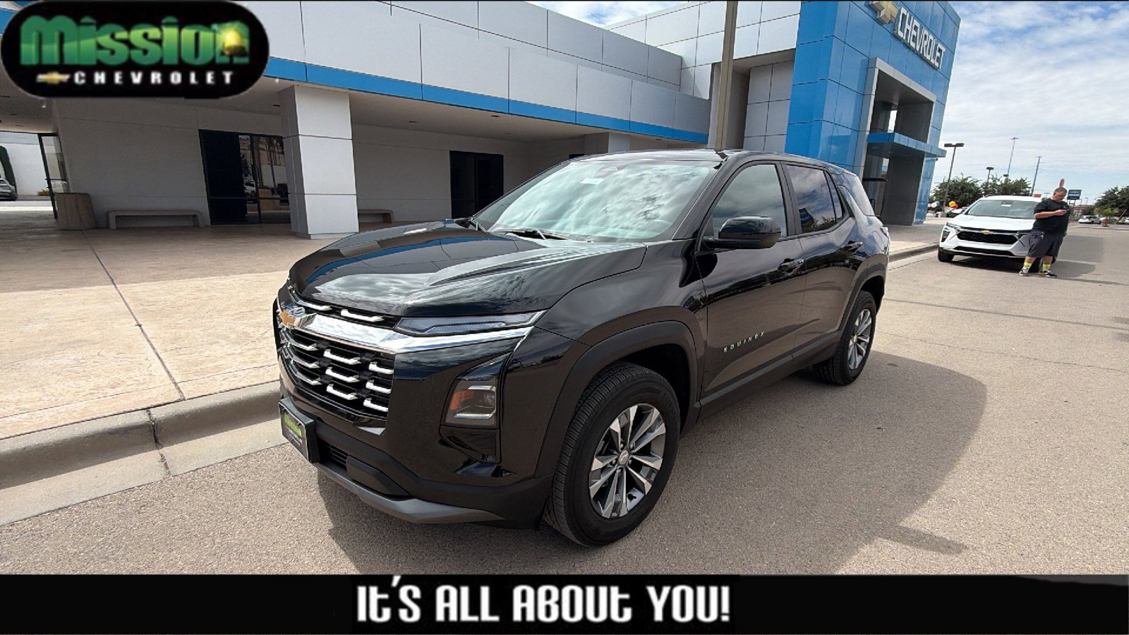 Used 2025 Chevrolet Equinox LT FWD image 1