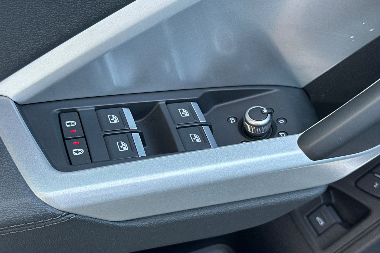 Used 2022 Audi Q3 2.0T Premium Plus w/ Premium Plus Package image 13