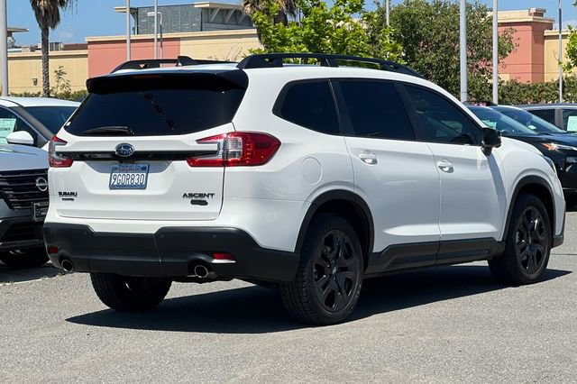Used 2023 Subaru Ascent Onyx Edition Limited AWD/4WD image 4