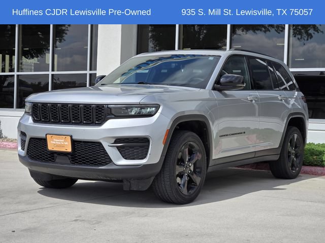 Certified 2023 Jeep Grand Cherokee Altitude RWD image 3