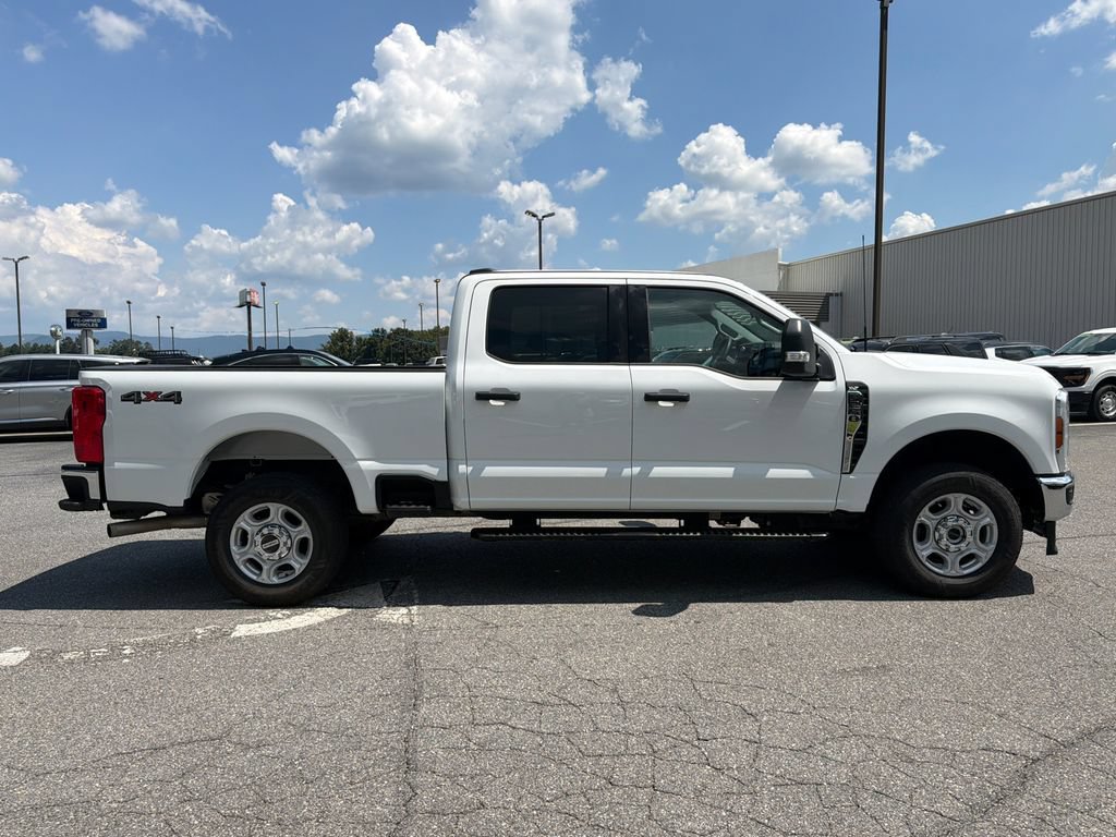 Used 2025 Ford F250 XLT AWD/4WD image 8