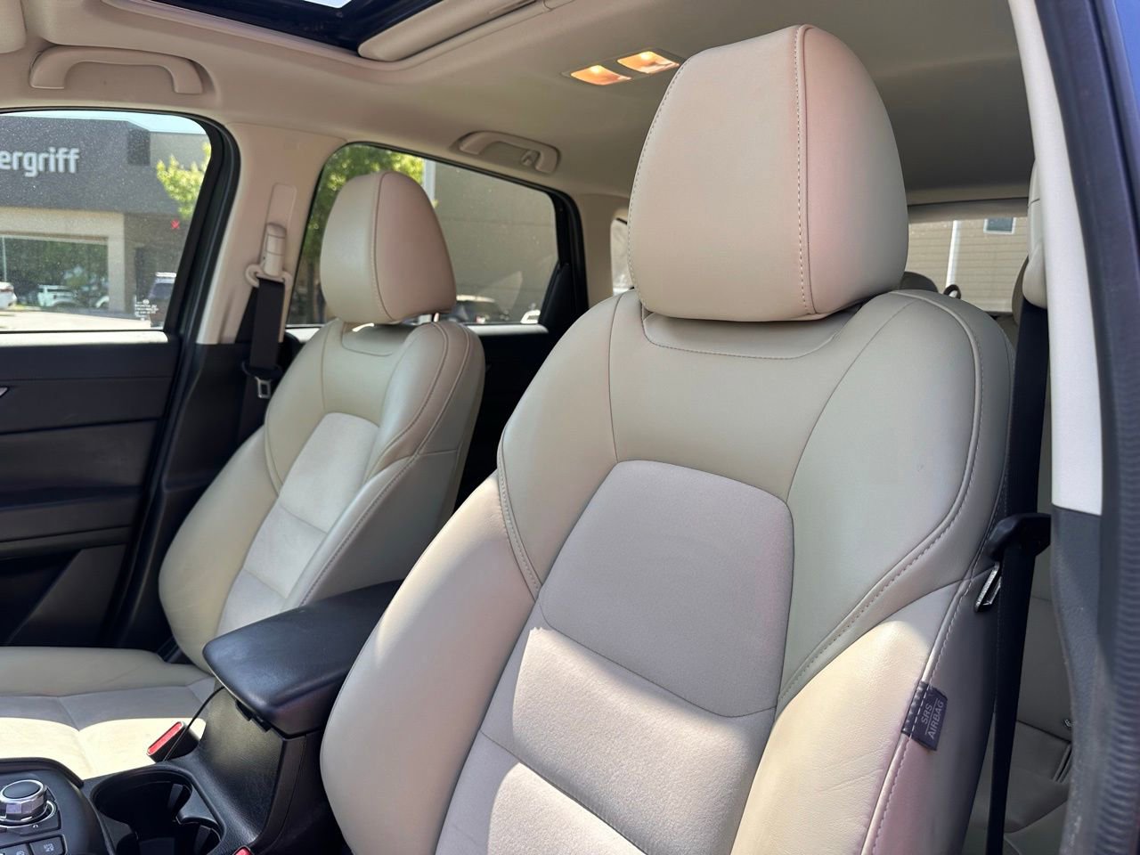 Used 2018 MAZDA CX-5 Touring w/ Preferred Equipment Package image 18