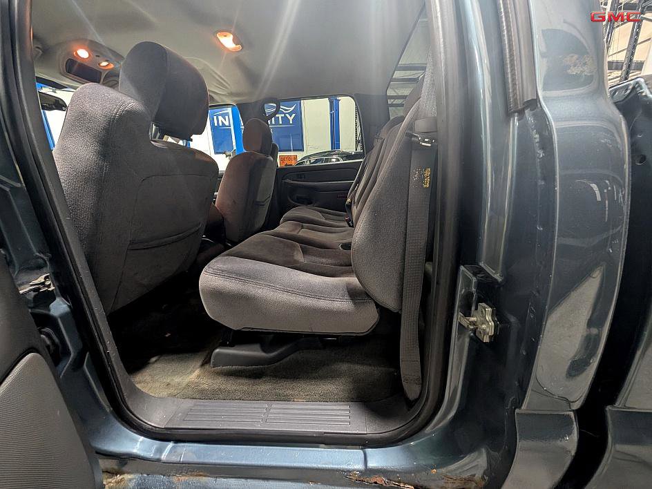 Used 2006 GMC Sierra 1500 SLE w/ Onstar Plus Package image 14