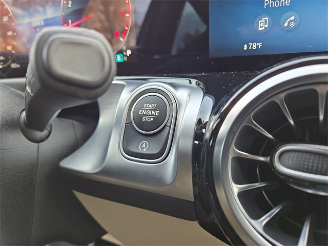 New 2026 Mercedes-Benz GLB 250 4MATIC image 10