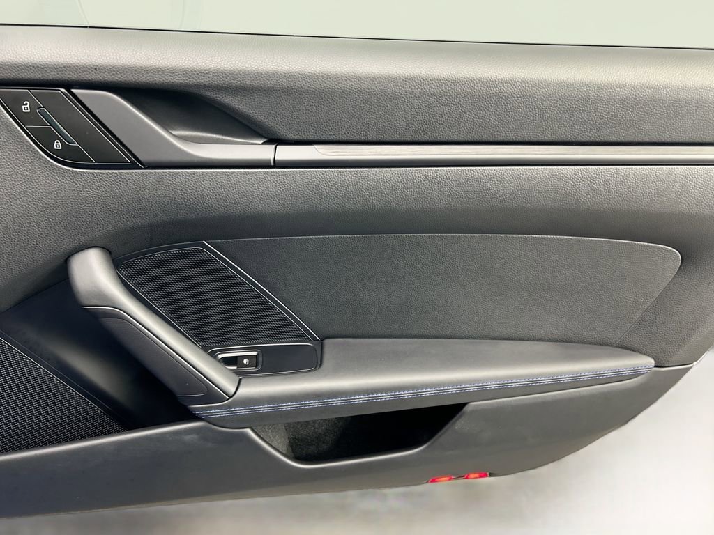 Used 2025 Porsche 911 Carrera T image 24