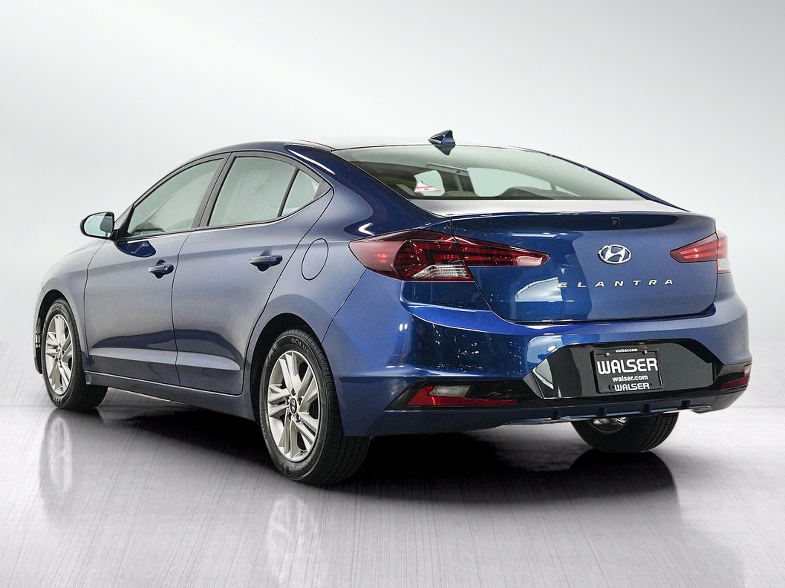 Used 2019 Hyundai Elantra SEL FWD image 3