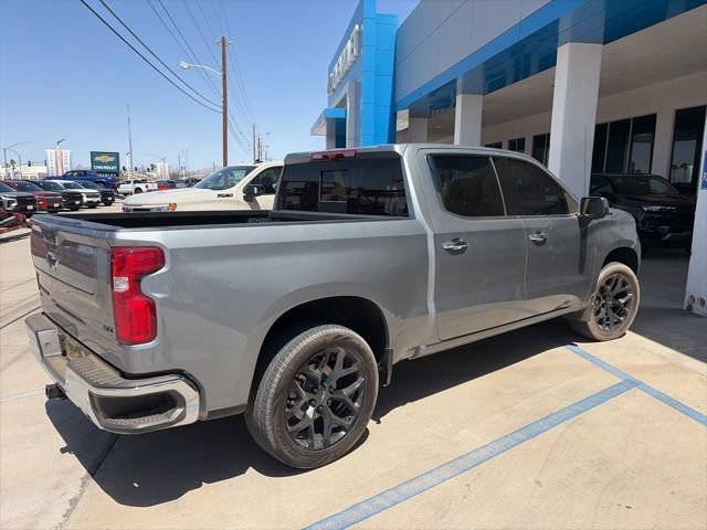 Used 2025 Chevrolet Silverado 1500 LTZ w/ LTZ Premium Package image 2