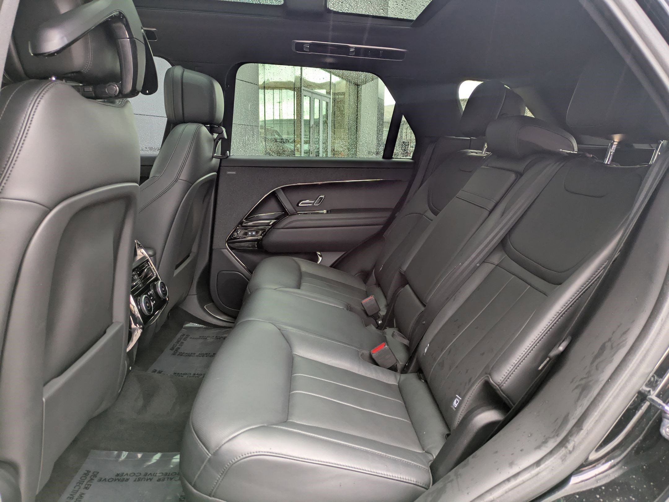 Certified 2024 Land Rover Range Rover Sport SE image 27