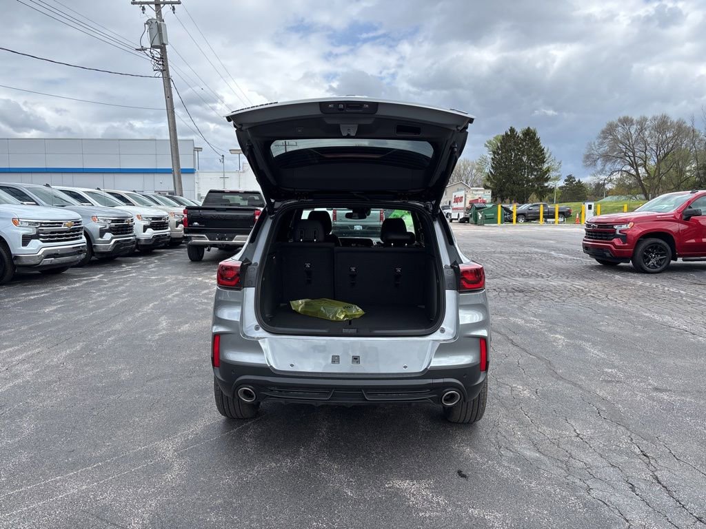 New 2026 Chevrolet TrailBlazer RS w/ Convenience Package FWD image 6
