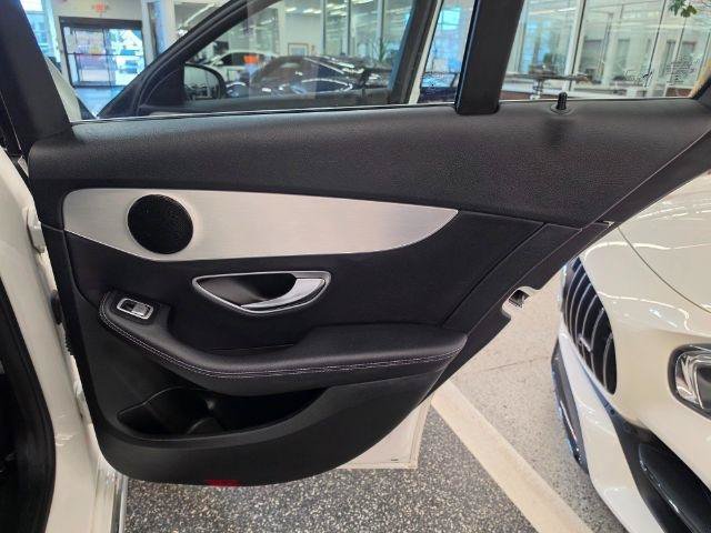 Used 2018 Mercedes-Benz C 300 4MATIC Sedan image 34