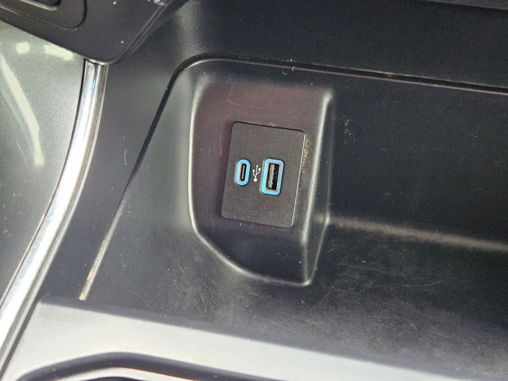 Used 2022 Ford F150 XLT w/ Equipment Group 302A High image 25