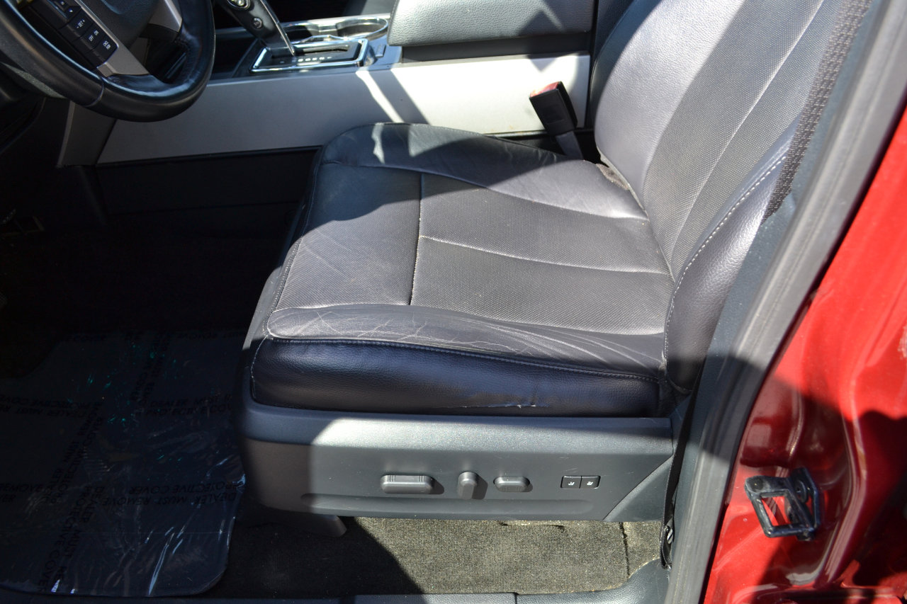 Used 2016 Ford Expedition Limited w/ Equipment Group 301A image 27