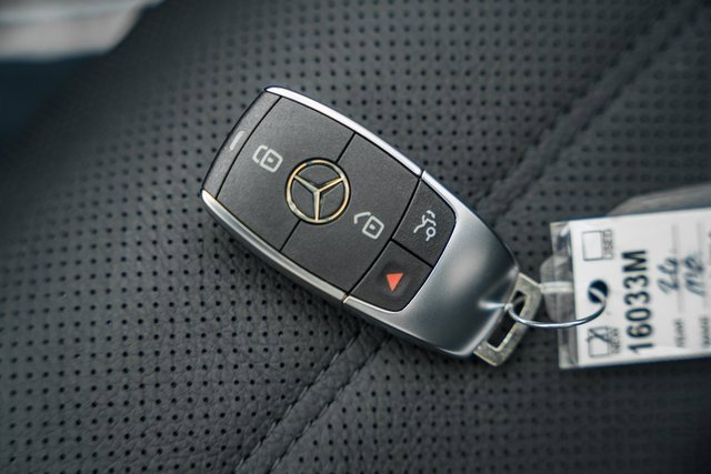 New 2026 Mercedes-Benz GLS 450 4MATIC image 45