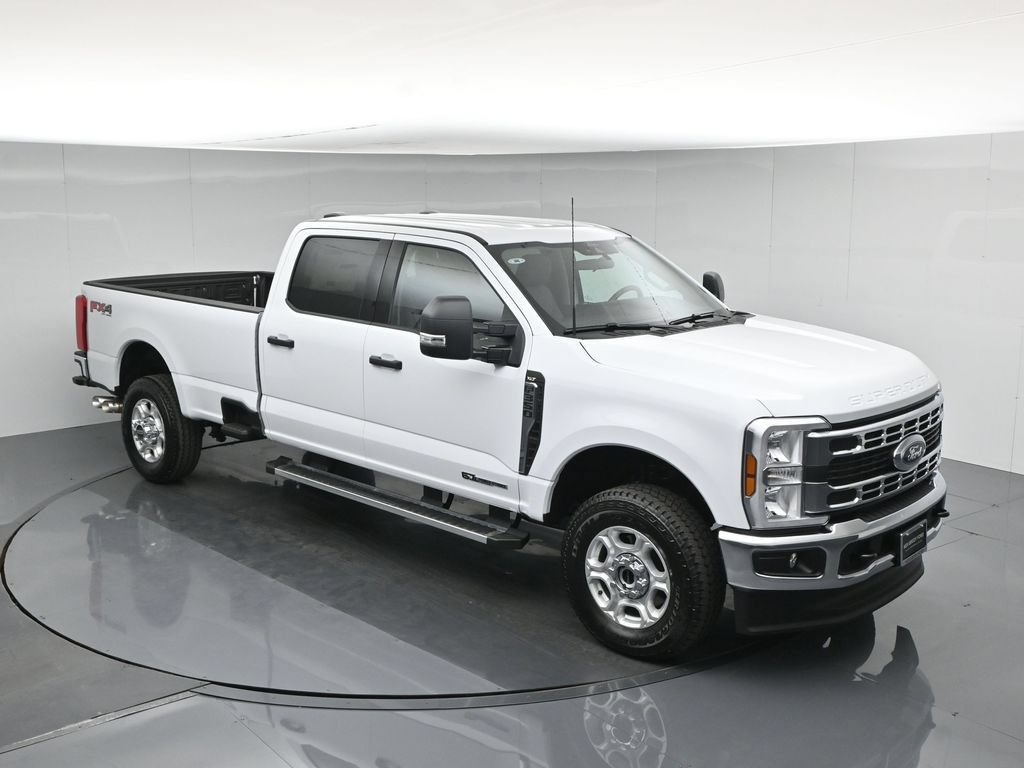 New 2026 Ford F350 XLT w/ FX4 Off-Road Package AWD/4WD image 39