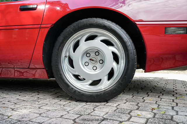 Used 1992 Chevrolet Corvette ZR-1 RWD image 59