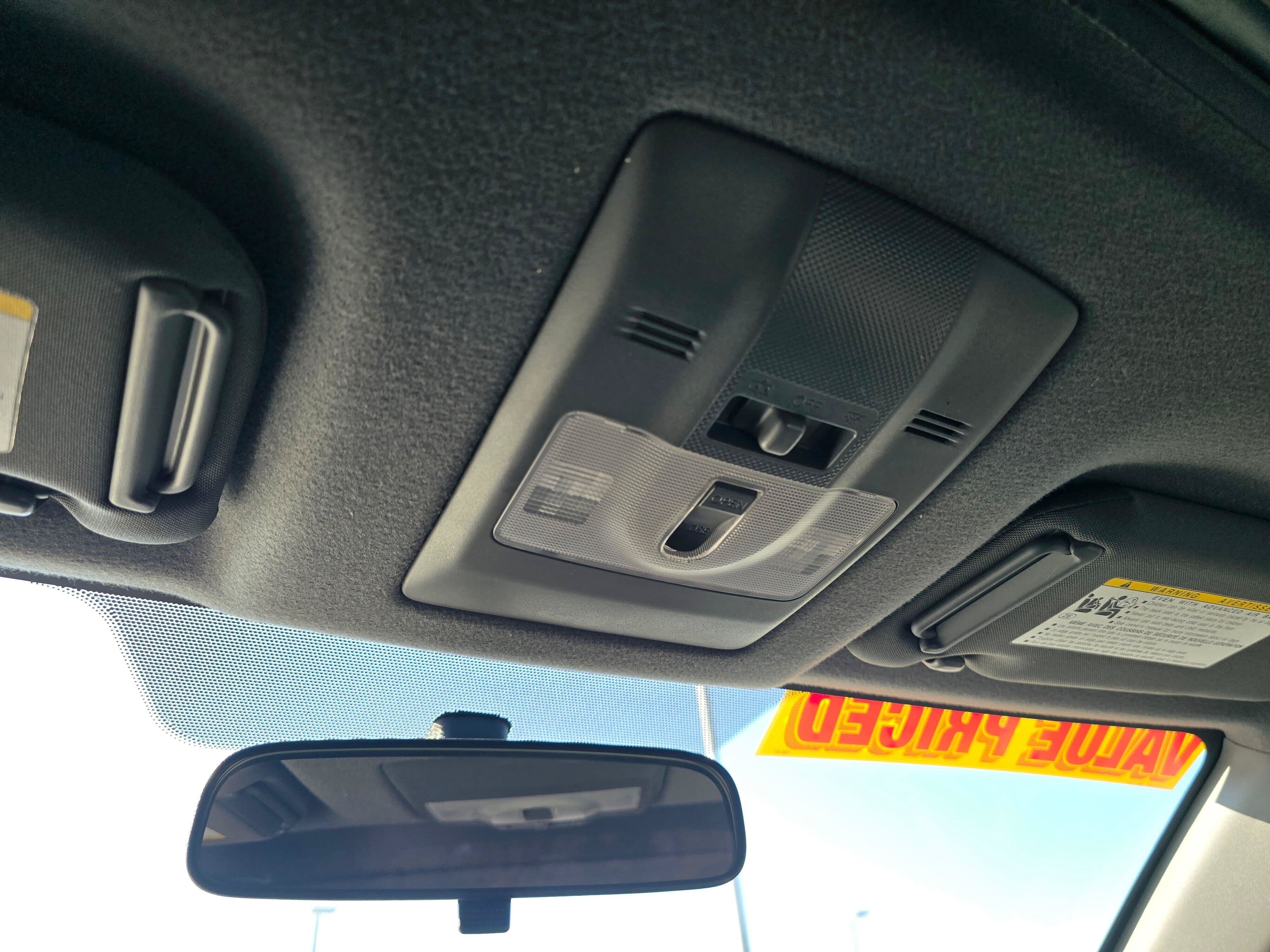 Used 2015 Scion tC FWD image 21