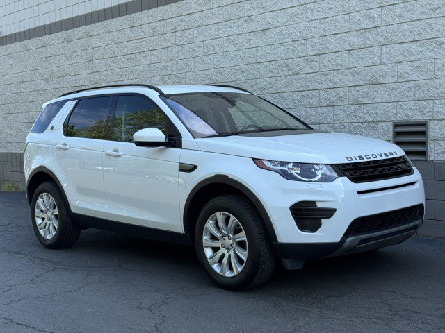 Used 2018 Land Rover Discovery Sport SE AWD/4WD image 17