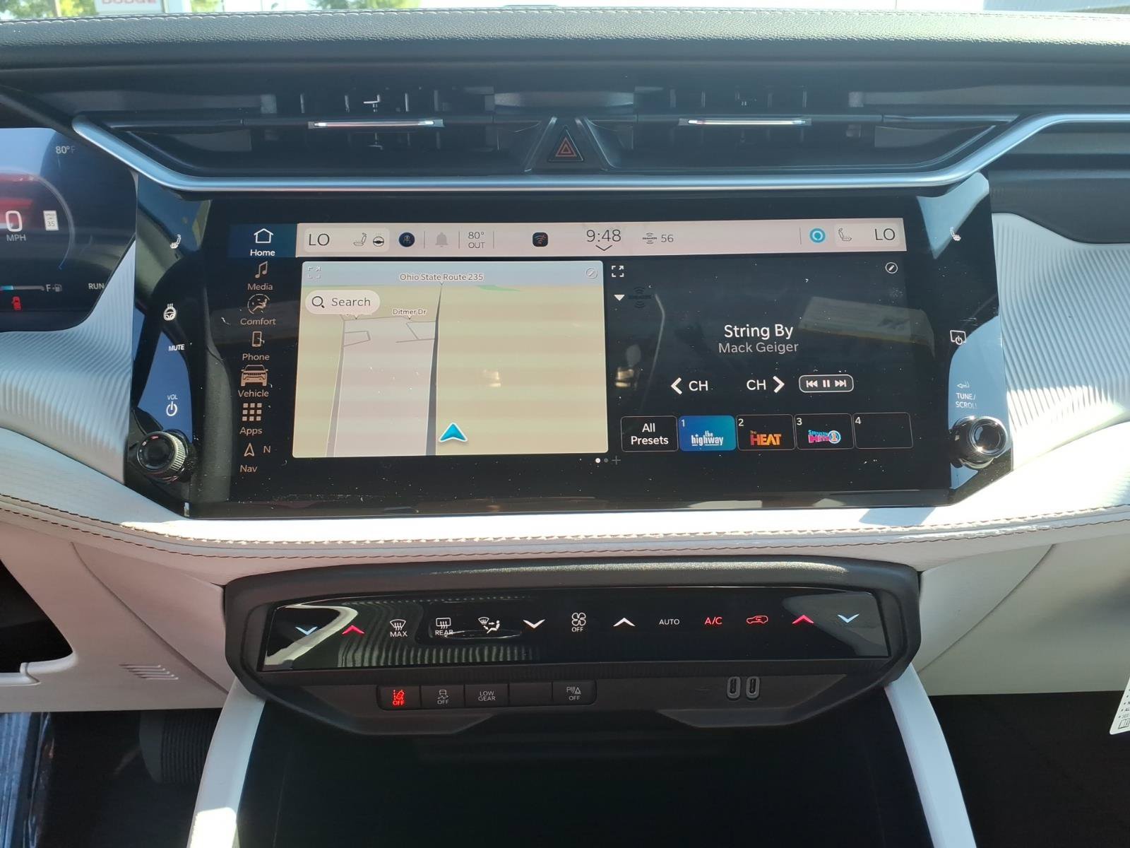 New 2026 Jeep Cherokee Overland AWD/4WD image 21