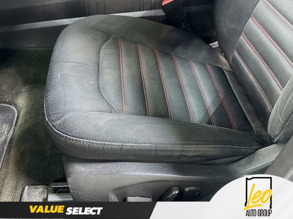 Used 2016 Ford Fusion SE w/ Equipment Group 201A image 18