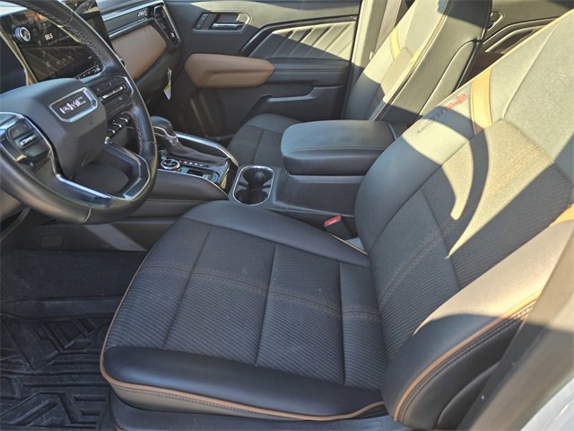 Used 2024 GMC Canyon AT4 w/ Technology Package image 19