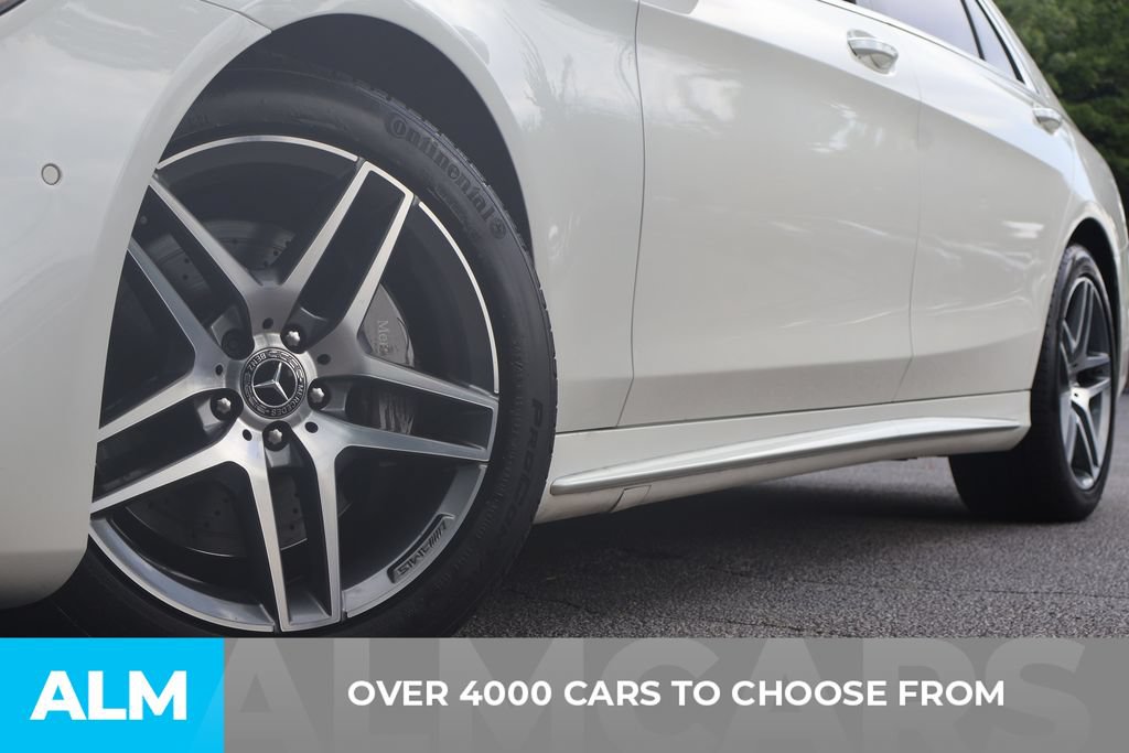 Used 2020 Mercedes-Benz S 560 Sedan w/ AMG Line Exterior image 2