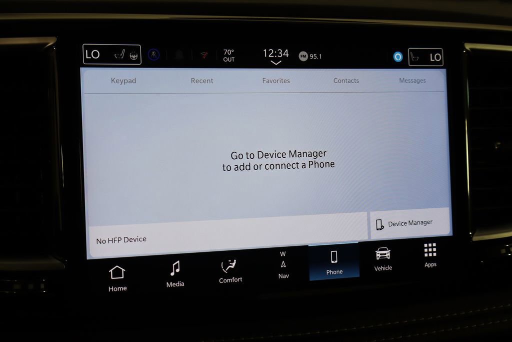 New 2026 Chrysler Pacifica Limited w/ Uconnect Theater Family Group image 36