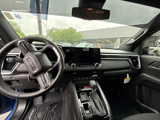 Used 2026 GMC Canyon Elevation RWD image 4