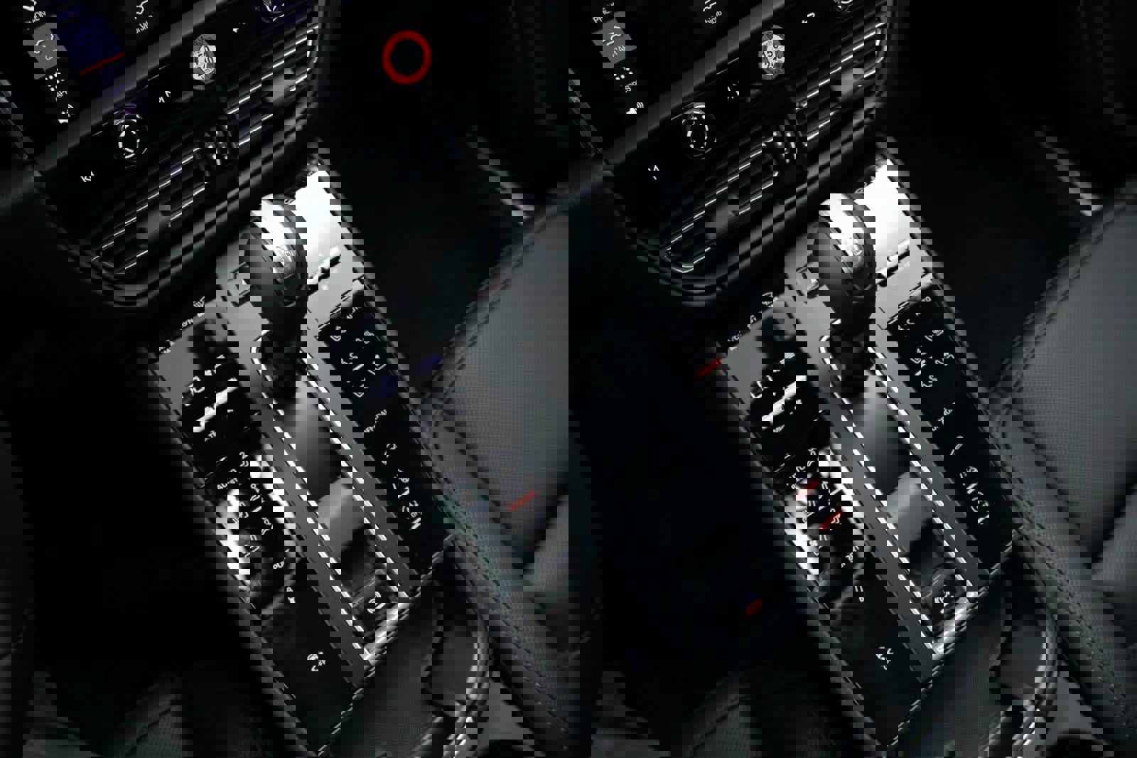 Certified 2025 Porsche Macan S image 20