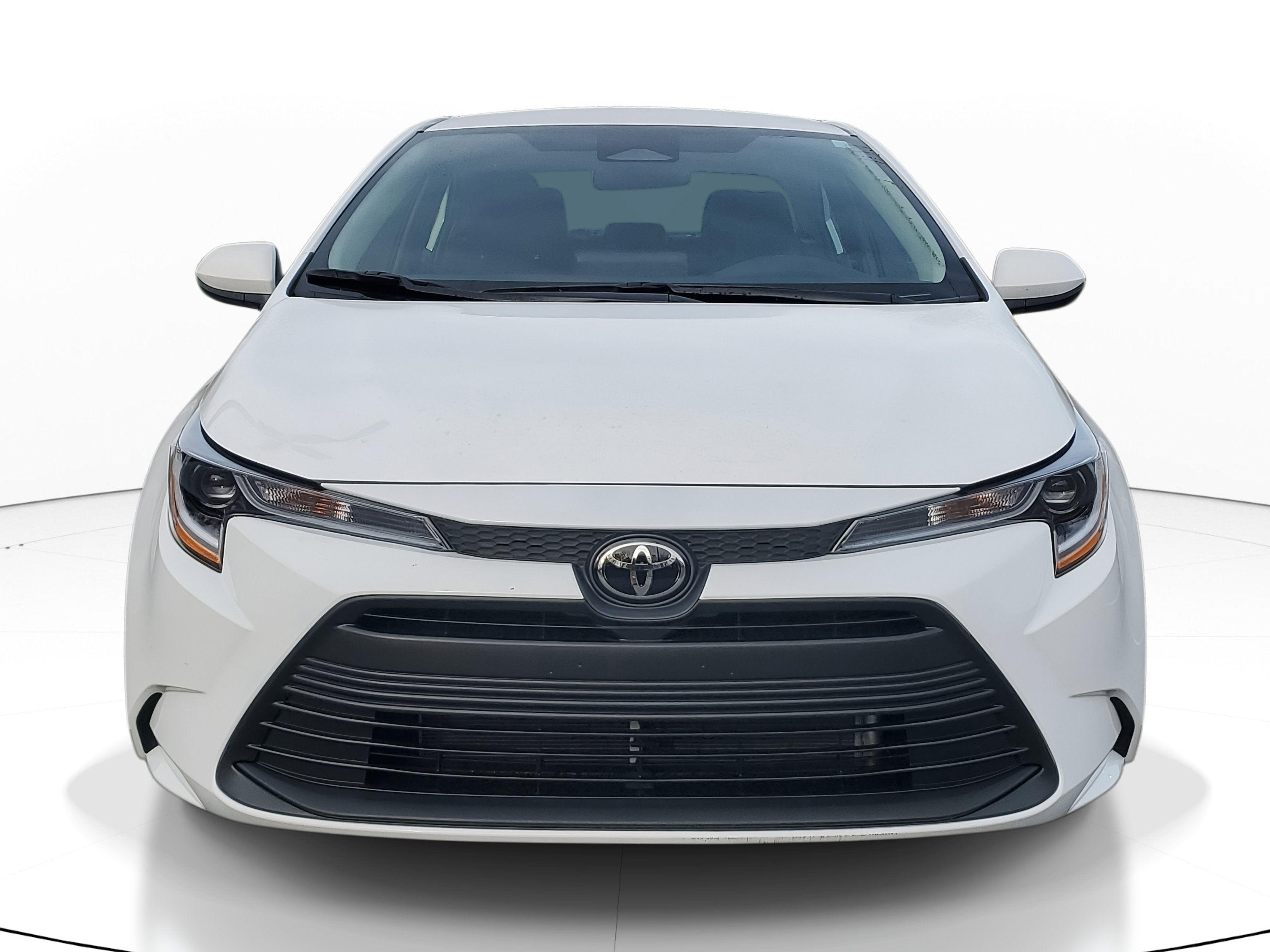 Certified 2025 Toyota Corolla LE image 2