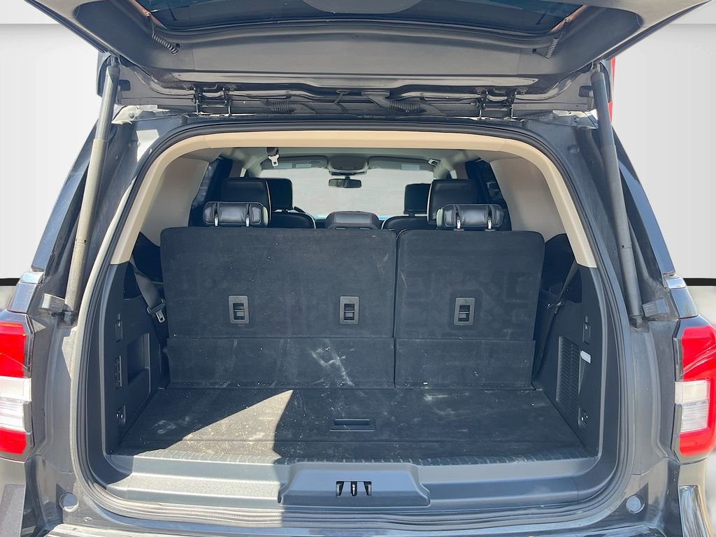 Used 2022 Ford Expedition XLT RWD image 26