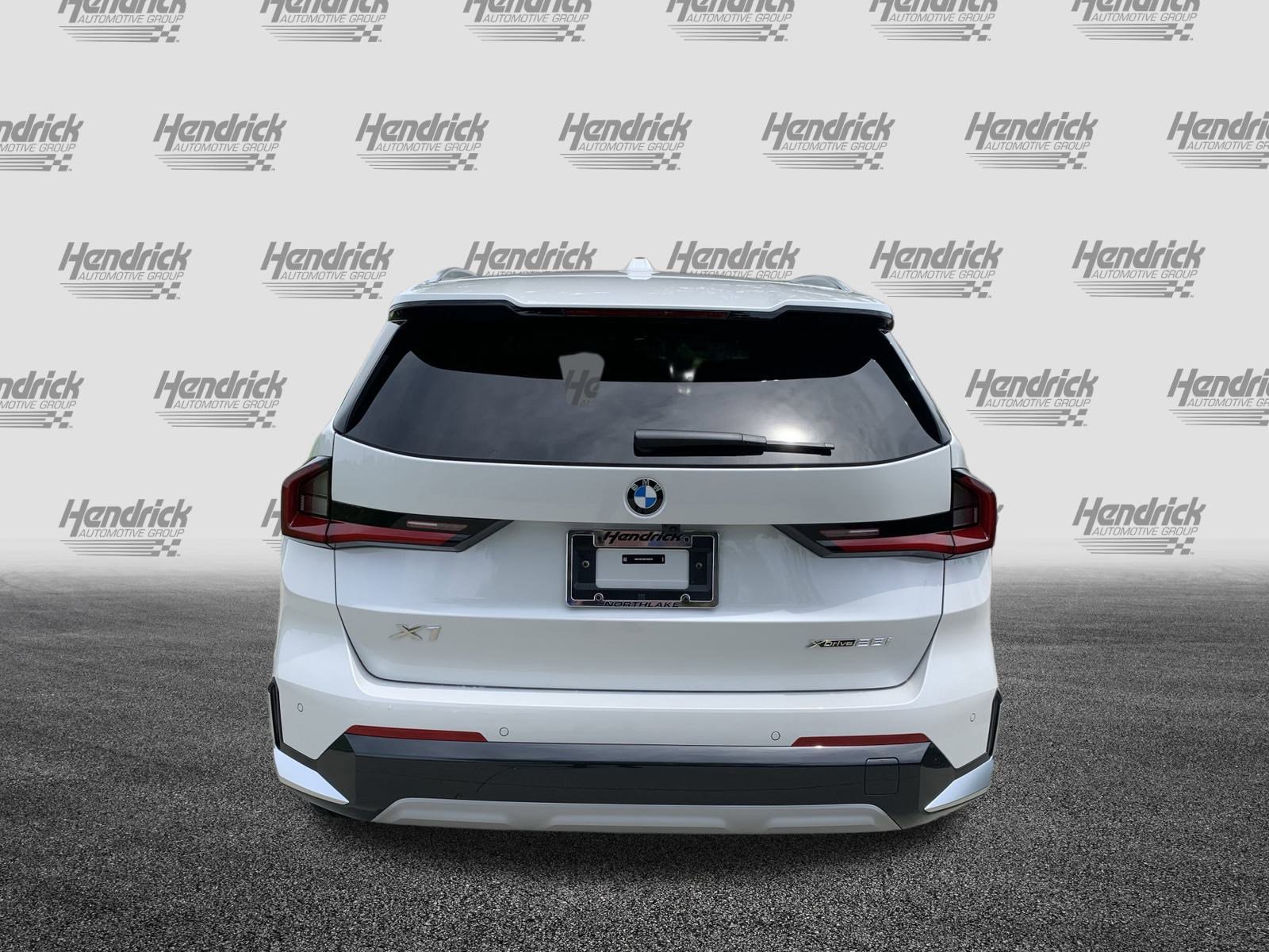 Used 2025 BMW X1 xDrive28i w/ Technology Package image 8