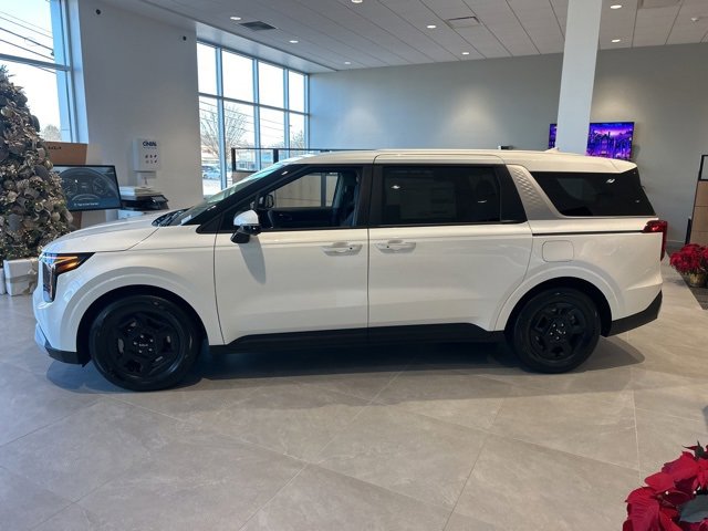 New 2026 Kia Carnival LX image 5