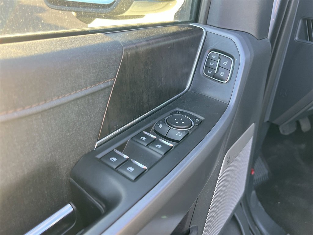 Used 2023 Ford F150 Lightning Lariat w/ Equipment Group 511A High image 15