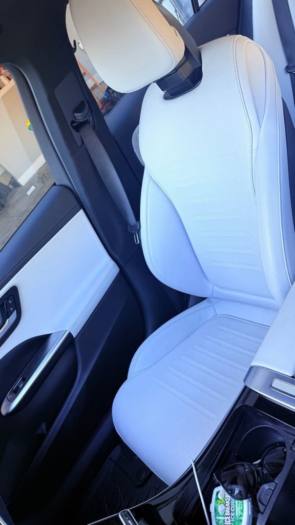 Used 2023 Mercedes-Benz C 300 4MATIC Sedan image 14