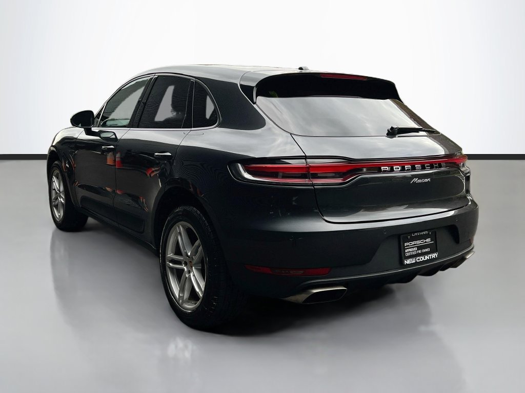 Certified 2021 Porsche Macan AWD/4WD image 3