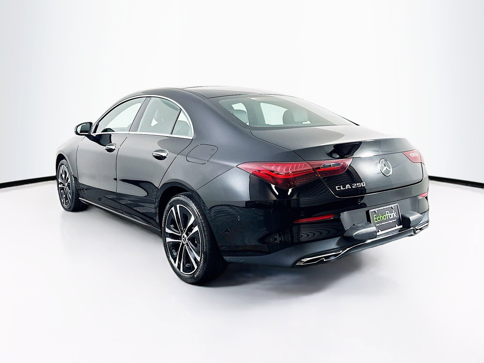 Used 2025 Mercedes-Benz CLA 250 image 5