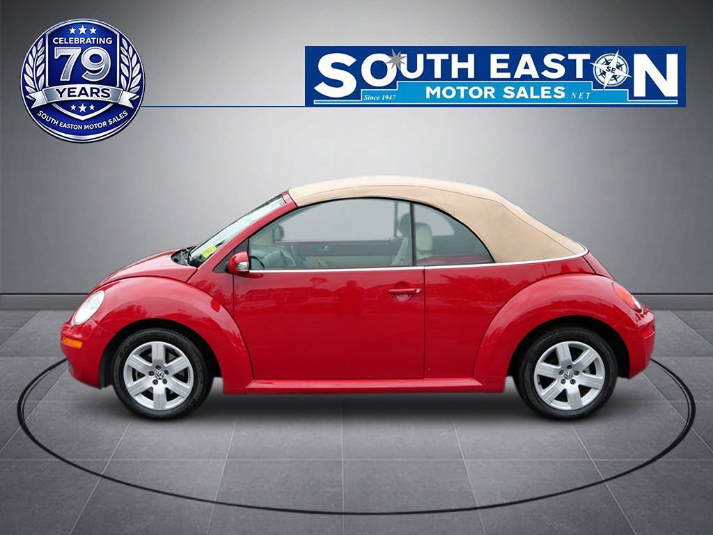 Used 2007 Volkswagen Beetle Convertible w/ Package 1 FWD image 7