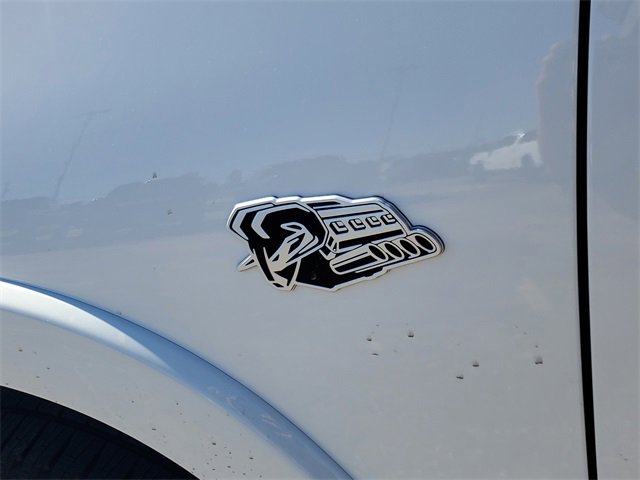 New 2026 RAM 1500 4x4 Crew Cab image 9