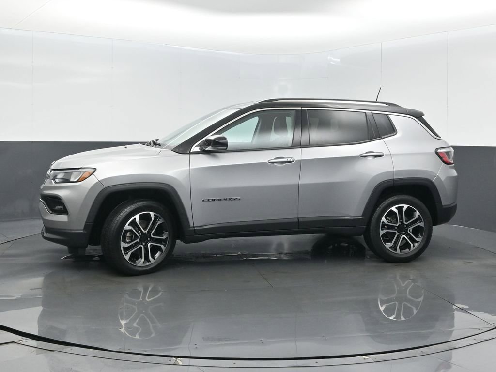 Certified 2022 Jeep Compass Limited image 4