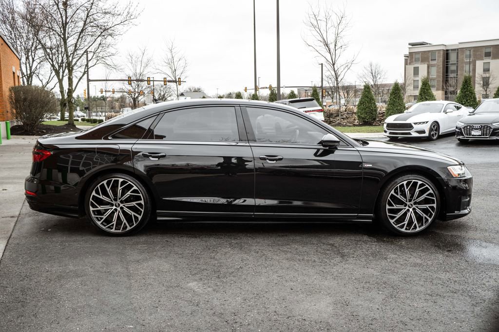 Used 2021 Audi A8 L 4.0T w/ Luxury Package image 3